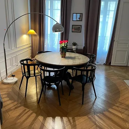 2 St Germain Des Pres Апартаменты Париж