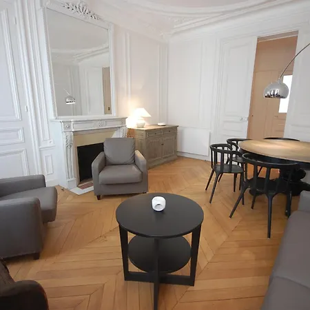 2 St Germain Des Prés