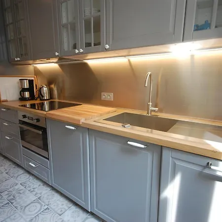 2 St Germain Des Pres *